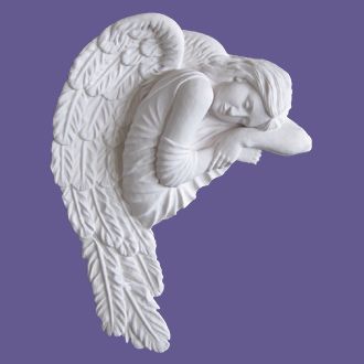 скульптура ангела на кладбище