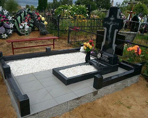Благоустройство захоронения на кладбище