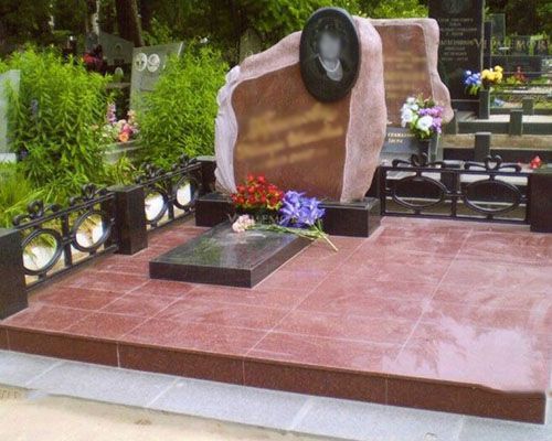 Как оформляют могилы, дизайн захоронений на кладбище