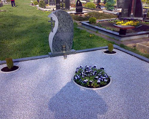 Как оформляют могилы, дизайн захоронений на кладбище