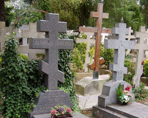 православный могильный памятник
